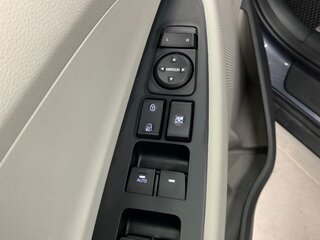 2018 Hyundai Tucson III Рестайлинг, серый, 2100000 рублей, вид 5