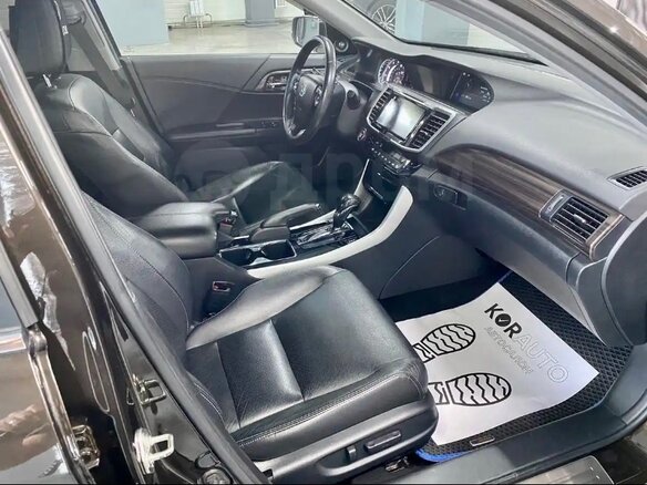 2016 Honda Accord IX Рестайлинг, коричневый, 1999999 рублей - вид 10