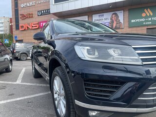 2016 Volkswagen Touareg II Рестайлинг, синий, 3050000 рублей, вид 2