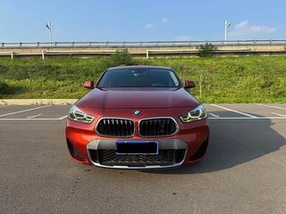 2021 BMW X2 sDrive20i I (F39), красный, 1550000 рублей, вид 2