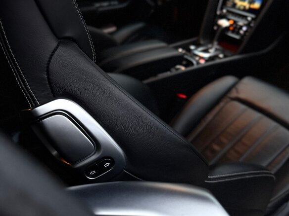 2012 Bentley Continental GT II, серый, 5200000 рублей - вид 7