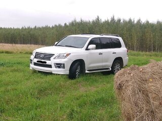 2009 Lexus LX 570 III, белый, 3100000 рублей, вид 3