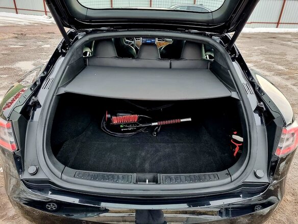 2017 Tesla Model S 90D I Рестайлинг, чёрный, 3150000 рублей - вид 21