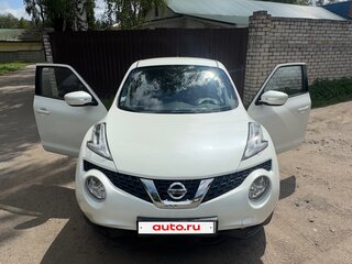 2017 Nissan Juke I Рестайлинг, белый, 1110000 рублей, вид 3
