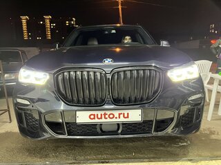2019 BMW X5 40i IV (G05/G18), синий, 5800000 рублей, вид 2
