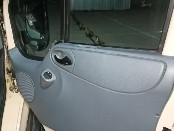 2013 Ford Transit, бежевый, 980000 рублей - вид 5