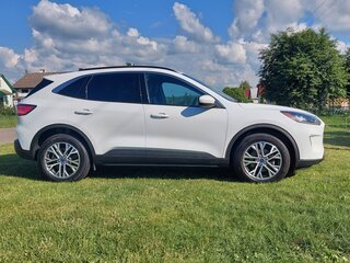 2021 Ford Escape IV, белый, 1750000 рублей, вид 4