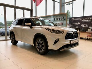 2026 Toyota Highlander IV (XU70), белый, 5650000 рублей, вид 3