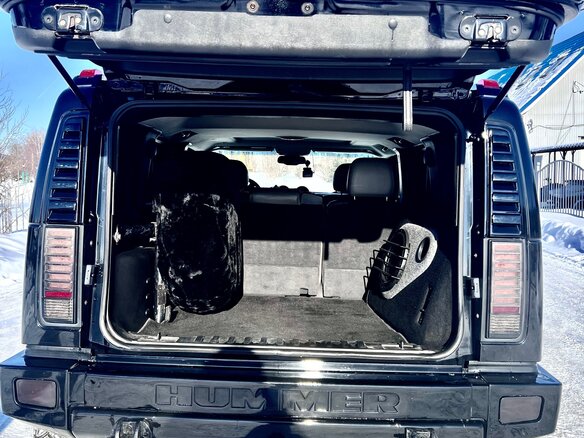 2005 Hummer H2 I, чёрный, 2650000 рублей - вид 10