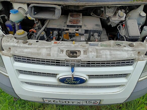 2012 Ford Transit, белый, 1000000 рублей - вид 6