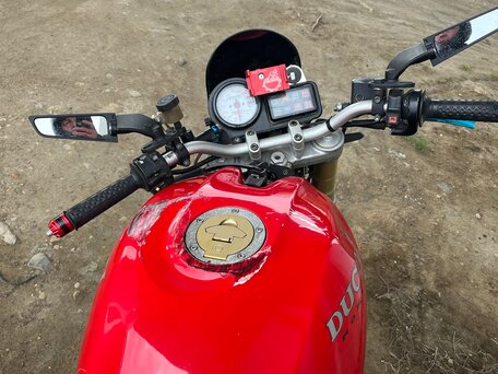 1996 Ducati Monster 900, красный, 300000 рублей, вид 4
