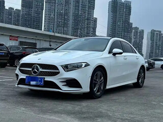 2023 Mercedes-Benz A-Класс 180 IV (W177) Рестайлинг, белый, 2000025 рублей, вид 1
