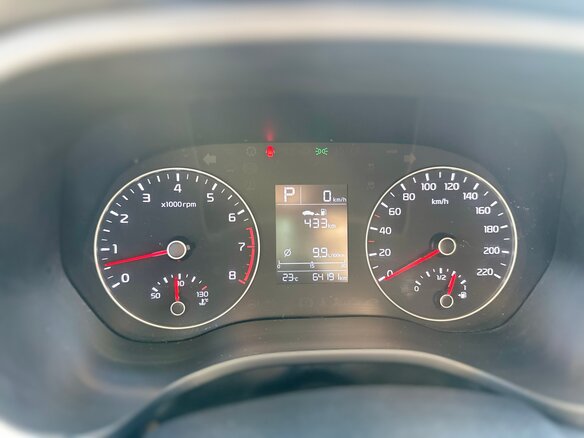 2021 Kia Rio X IV Рестайлинг, белый, 1900000 рублей - вид 15