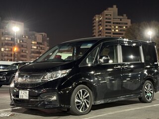 2016 Honda Stepwgn Spada V, чёрный, 1900000 рублей, вид 4