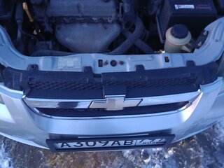 2009 Chevrolet Aveo I Рестайлинг, серебристый, 500000 рублей, вид 3