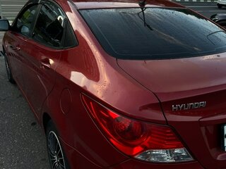 2013 Hyundai Solaris I, красный, 900000 рублей, вид 4