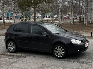 2006 Volkswagen Golf V, чёрный, 530000 рублей, вид 1