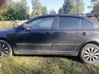 2010 Skoda Octavia II (A5) Рестайлинг, чёрный, 350000 рублей, вид 3