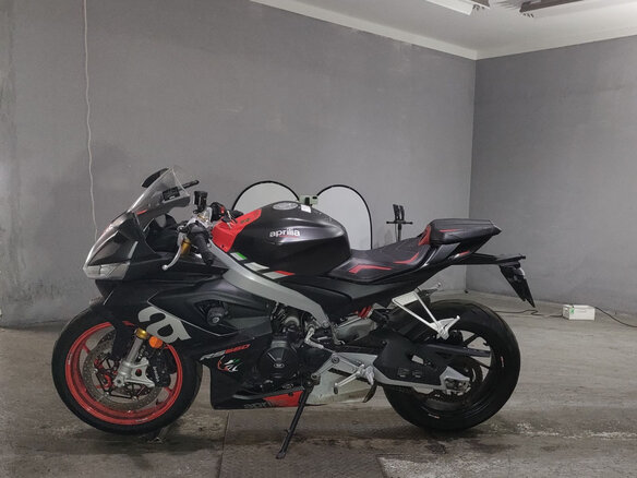 2021 Aprilia RS 660, чёрный, 950000 рублей - вид 1