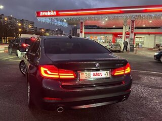 2019 BMW 5 серии 530e VII (G30/G31/G38), чёрный, 2262679 рублей, вид 4
