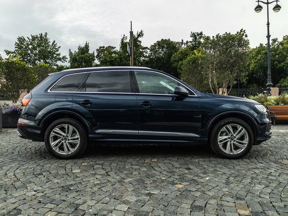 2023 Audi Q7 45 TFSI II (4M) Рестайлинг, синий, 7111111 рублей - вид 11