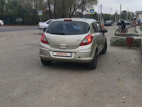 2008 Opel Corsa D, золотистый, 320000 рублей - вид 6