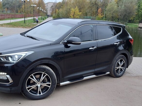 2015 Hyundai Santa Fe III Рестайлинг, чёрный, 1950000 рублей - вид 3