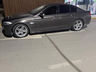 2012 BMW 5 серии 520i VI (F10/F11/F07), коричневый, 1980000 рублей, вид 3