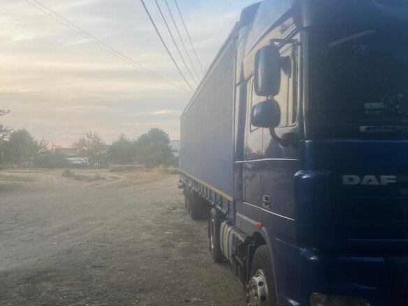 2006 DAF XF 105, синий, 3700000 рублей - вид 6