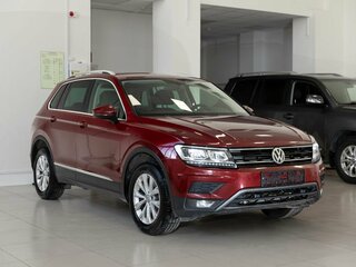 2018 Volkswagen Tiguan II, красный, 2100000 рублей, вид 1