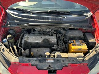 2006 Hyundai Getz I Рестайлинг, красный, 420000 рублей, вид 4