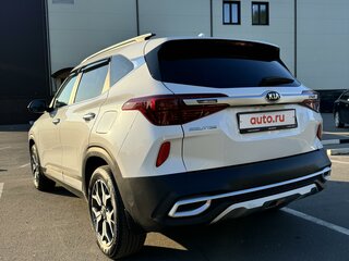 2020 Kia Seltos I, белый, 2049000 рублей, вид 2
