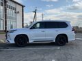 2016 Lexus LX 570 III Рестайлинг 2, белый, 9300000 рублей - вид 9