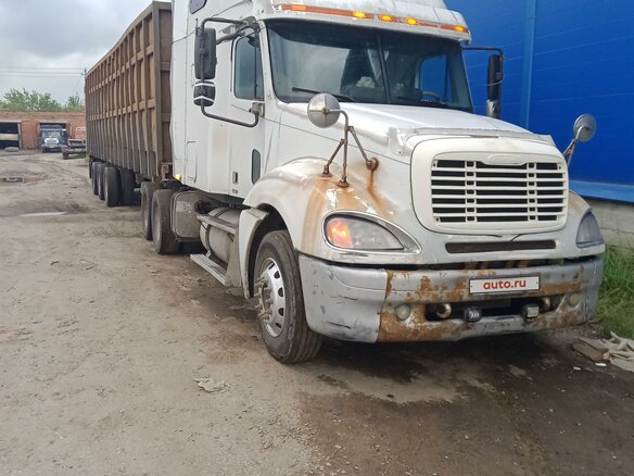 2002 Freightliner Columbia, белый, 1700000 рублей - вид 23