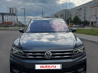 2021 Volkswagen Tiguan Allspace II, серый, 2700000 рублей, вид 3