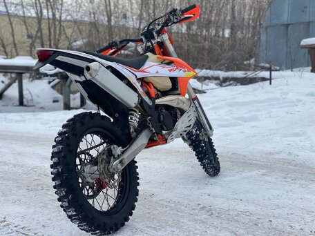 2023 KTM 250 EXC, оранжевый, 700000 рублей, вид 4