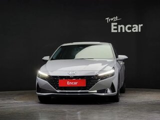 2021 Hyundai Avante VII, белый, 1700000 рублей, вид 3