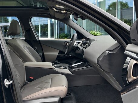 2026 BMW X3 Long 25L xDrive IV (G45/G48), чёрный, 7790000 рублей, вид 3