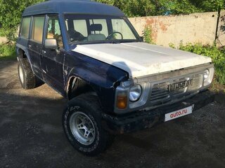1993 Nissan Patrol IV (Y60), синий, 800000 рублей, вид 3