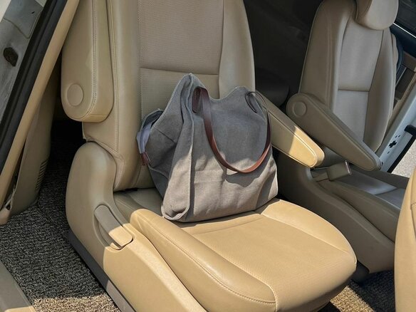 2020 Kia Carnival III, жёлтый, 3750000 рублей - вид 7