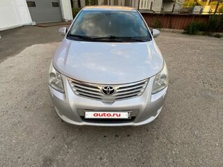 2011 Toyota Avensis III, серебристый, 950000 рублей, вид 1