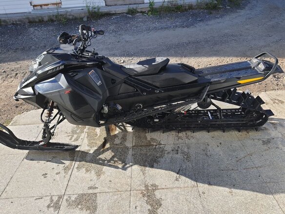 2020 BRP Ski-Doo Summit 850, чёрный - вид 3