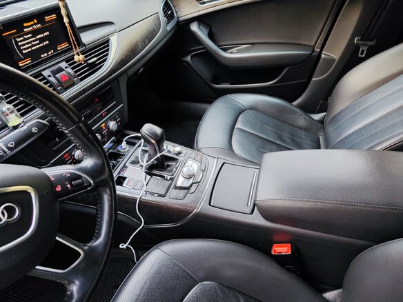 2017 Audi A6 IV (C7) Рестайлинг, чёрный, 2110000 рублей - вид 9