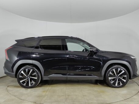 2024 Geely Atlas II, чёрный, 2720000 рублей, вид 4