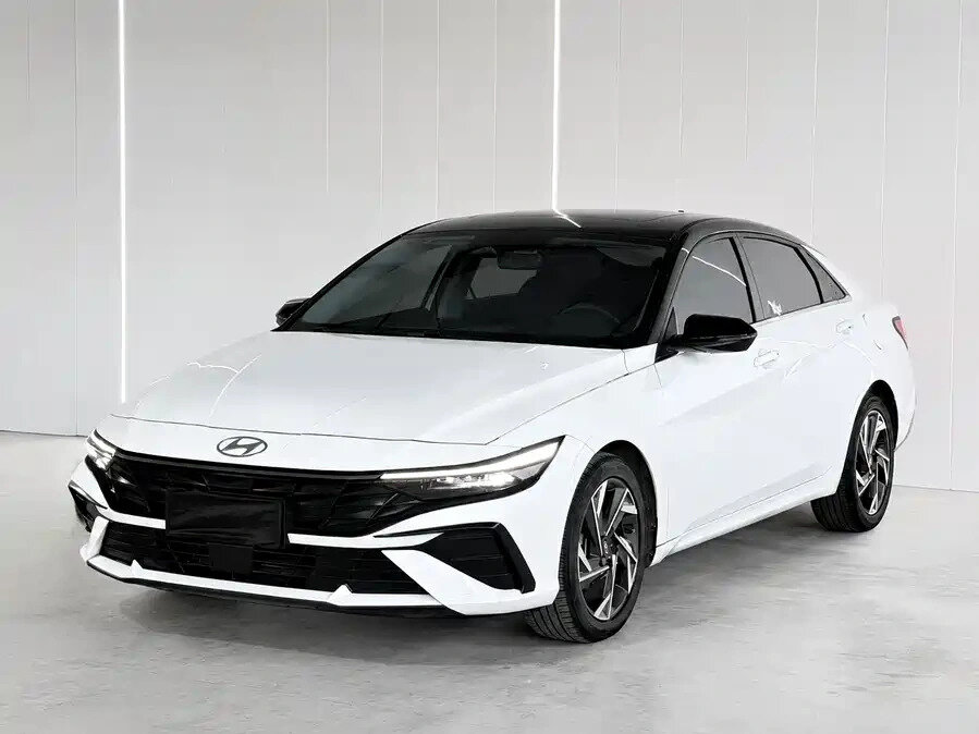 Открыть фотографии: Hyundai Elantra VII (CN7) Рестайлинг
