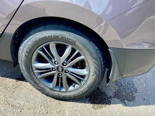 2014 Hyundai ix35 I Рестайлинг, коричневый, 1800000 рублей, вид 2