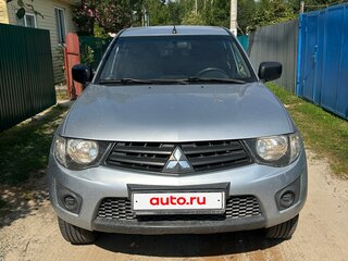 2011 Mitsubishi L200 IV, серебристый, 1450000 рублей, вид 3