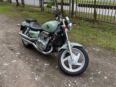 1994 Honda VF 750, зелёный, 500000 рублей, вид 3