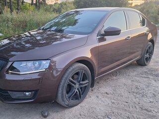 2015 Skoda Octavia III (A7), коричневый, 1200000 рублей, вид 1