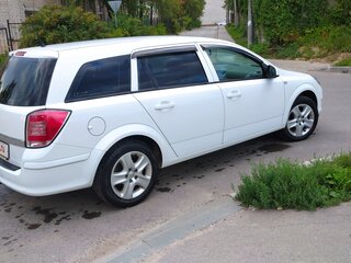2013 Opel Astra H Рестайлинг, белый, 885000 рублей, вид 5